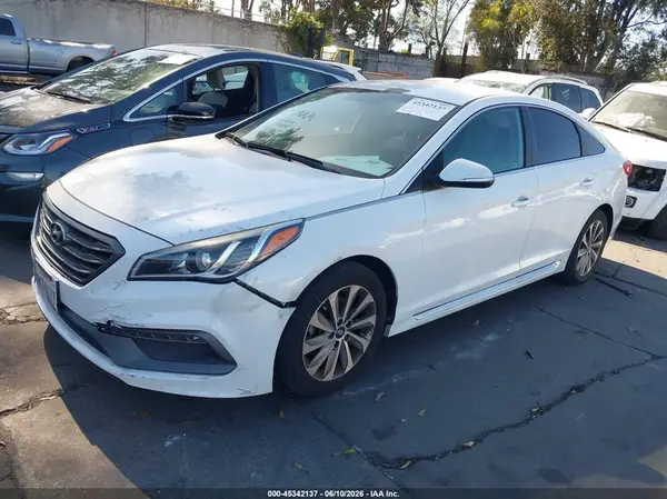 5NPE34AF5HH485631 2017 HYUNDAI SONATA - Image 2