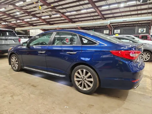 5NPE34AF5HH495723 2017 HYUNDAI SONATA - Image 2
