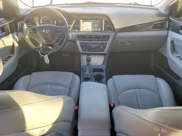 5NPE34AF5HH517638 2017 HYUNDAI SONATA - Image 8