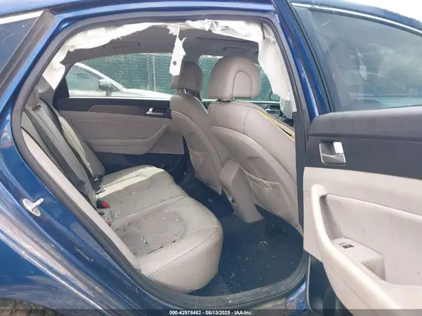 5NPE34AF5HH520989 2017 HYUNDAI SONATA - Image 8