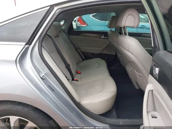 5NPE34AF5HH527831 2017 HYUNDAI SONATA - Image 8
