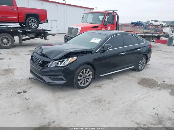 5NPE34AF5HH554107 2017 HYUNDAI SONATA - Image 2