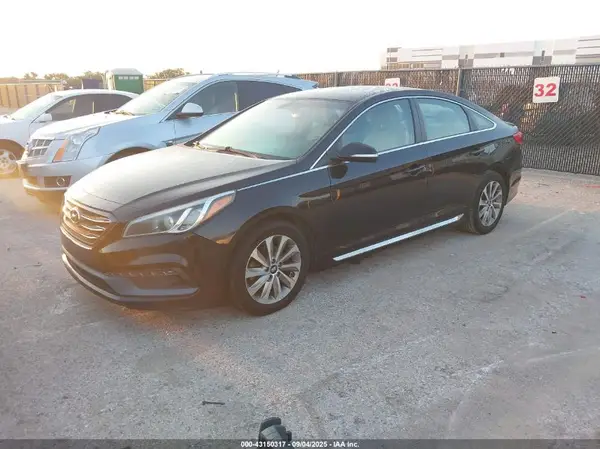 5NPE34AF5HH556830 2017 HYUNDAI SONATA - Image 2