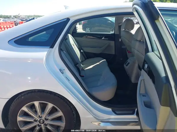 5NPE34AF5HH565026 2017 HYUNDAI SONATA - Image 8