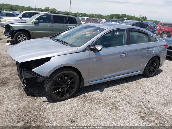 5NPE34AF5HH566581 2017 HYUNDAI SONATA - Image 2