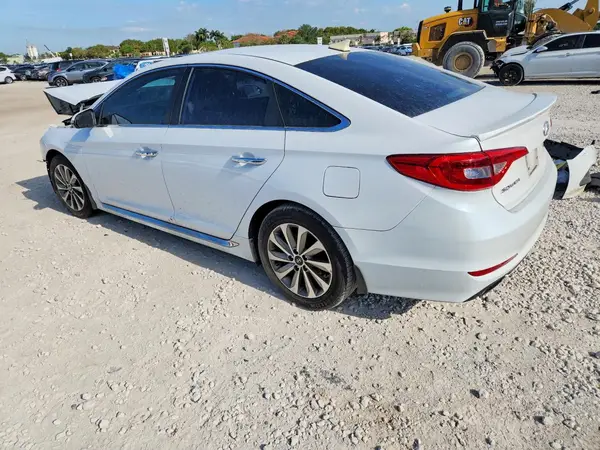 5NPE34AF5HH596146 2017 HYUNDAI SONATA - Image 2