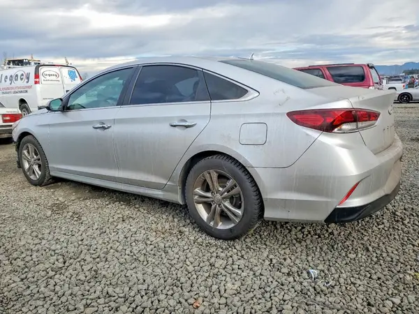 5NPE34AF5JH608897 2018 HYUNDAI SONATA - Image 2