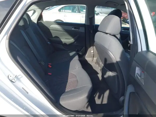 5NPE34AF5JH610911 2018 HYUNDAI SONATA - Image 8