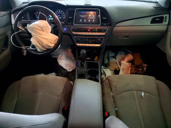 5NPE34AF5JH628857 2018 HYUNDAI SONATA - Image 8
