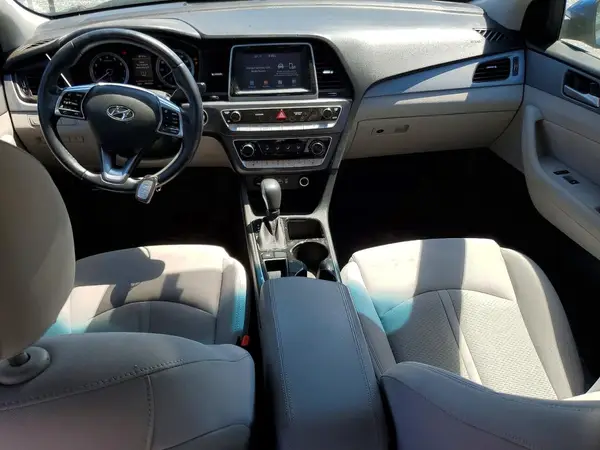 5NPE34AF5JH630575 2018 HYUNDAI SONATA - Image 8
