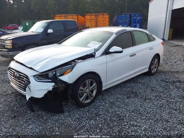 5NPE34AF5JH635890 2018 HYUNDAI SONATA - Image 2