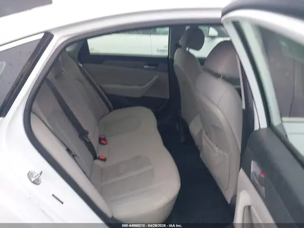 5NPE34AF5JH636604 2018 HYUNDAI SONATA - Image 8