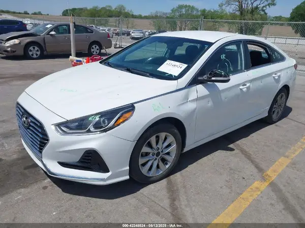 5NPE34AF5JH642676 2018 HYUNDAI SONATA - Image 2