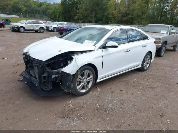 5NPE34AF5JH642757 2018 HYUNDAI SONATA - Image 2