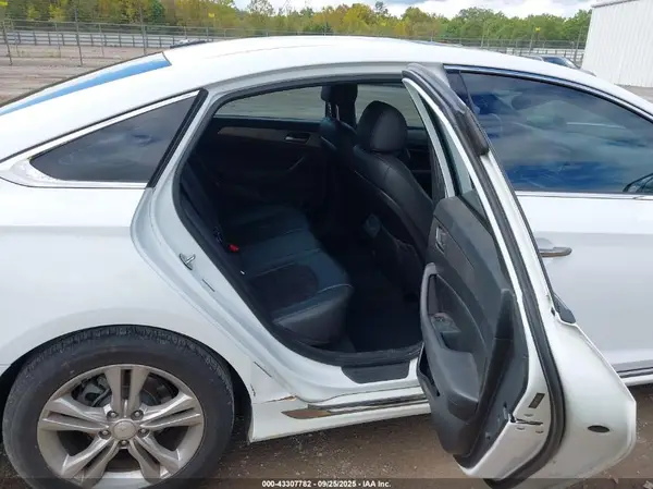 5NPE34AF5JH642757 2018 HYUNDAI SONATA - Image 8