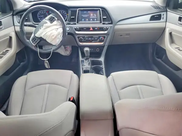 5NPE34AF5JH644735 2018 HYUNDAI SONATA - Image 8