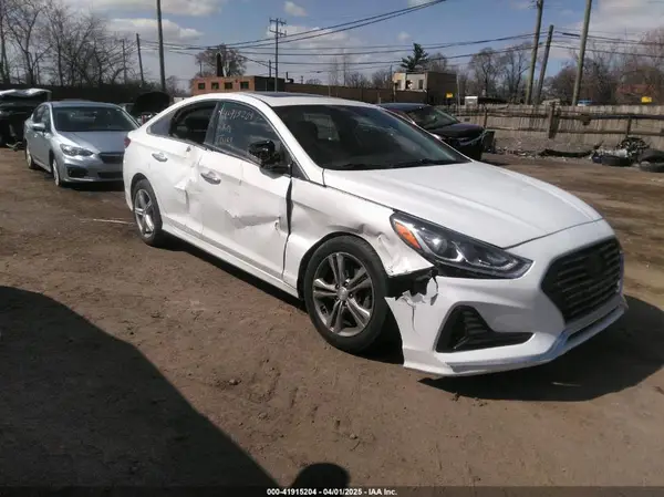 5NPE34AF5JH649935 2018 HYUNDAI SONATA - Image 1