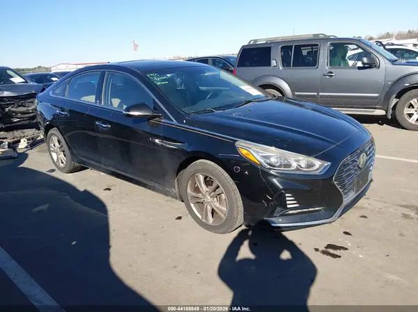 5NPE34AF5JH650101 2018 HYUNDAI SONATA - Image 1