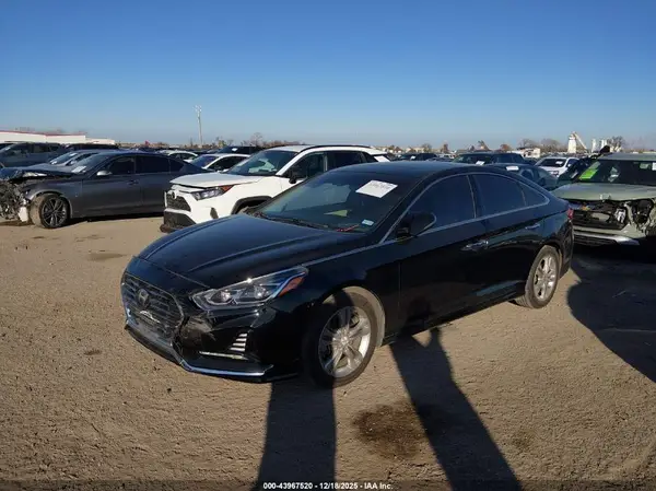 5NPE34AF5JH654553 2018 HYUNDAI SONATA - Image 2