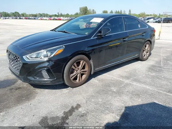 5NPE34AF5JH659834 2018 HYUNDAI SONATA - Image 2