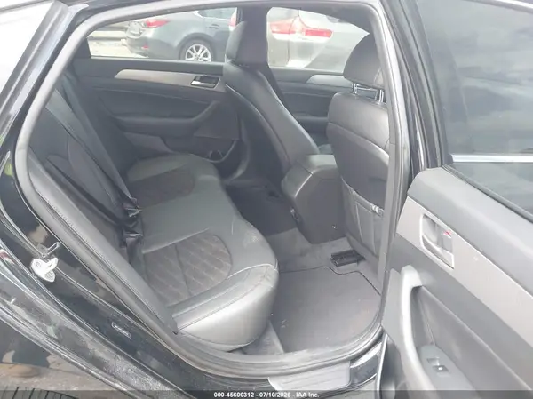 5NPE34AF5JH667576 2018 HYUNDAI SONATA - Image 8