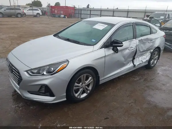 5NPE34AF5JH667626 2018 HYUNDAI SONATA - Image 2