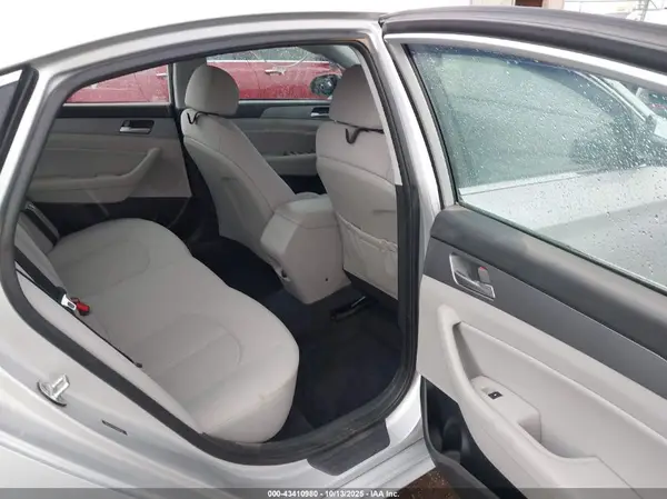5NPE34AF5JH667626 2018 HYUNDAI SONATA - Image 8