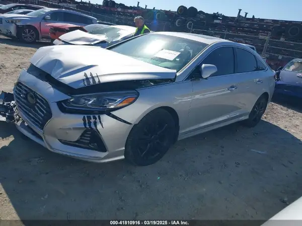 5NPE34AF5JH682336 2018 HYUNDAI SONATA - Image 2