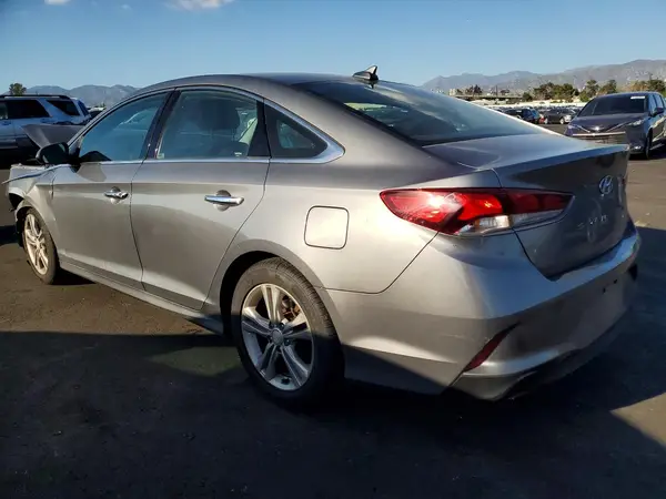 5NPE34AF5JH685446 2018 HYUNDAI SONATA - Image 2