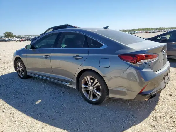 5NPE34AF5JH690016 2018 HYUNDAI SONATA - Image 2