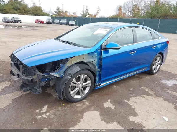 5NPE34AF5JH690369 2018 HYUNDAI SONATA - Image 2