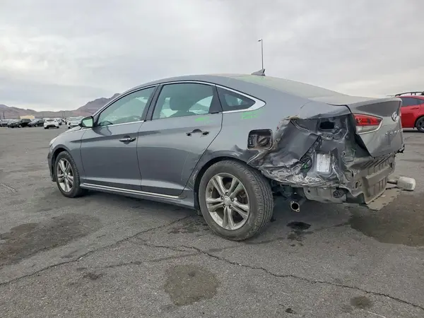 5NPE34AF5JH701662 2018 HYUNDAI SONATA - Image 2