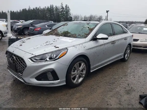 5NPE34AF5JH710135 2018 HYUNDAI SONATA - Image 2