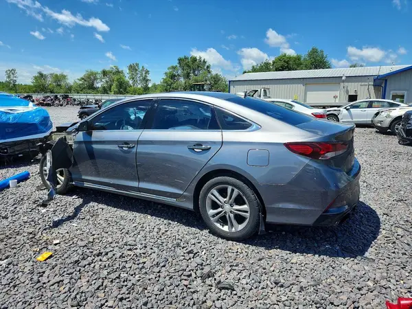 5NPE34AF5JH713701 2018 HYUNDAI SONATA - Image 2