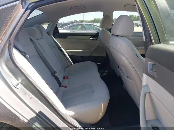 5NPE34AF5JH715951 2018 HYUNDAI SONATA - Image 8