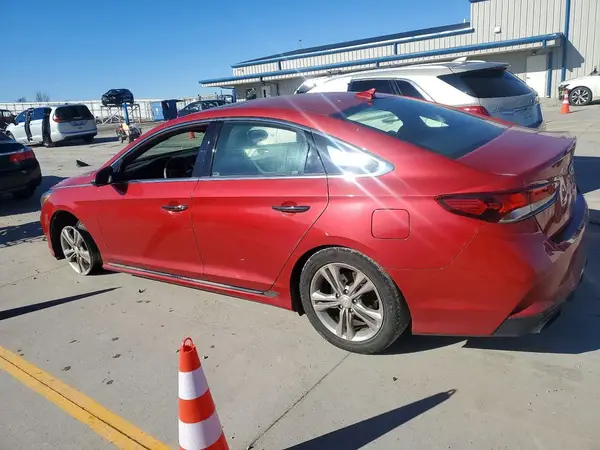 5NPE34AF5JH719577 2018 HYUNDAI SONATA - Image 2