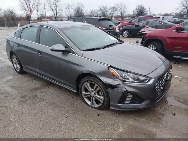 5NPE34AF5JH723516 2018 HYUNDAI SONATA - Image 1