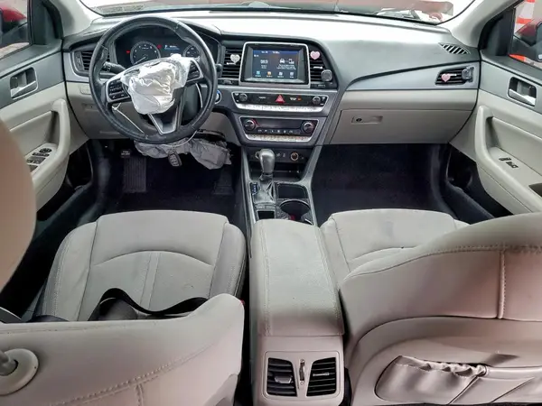 5NPE34AF5KH735957 2019 HYUNDAI SONATA - Image 8