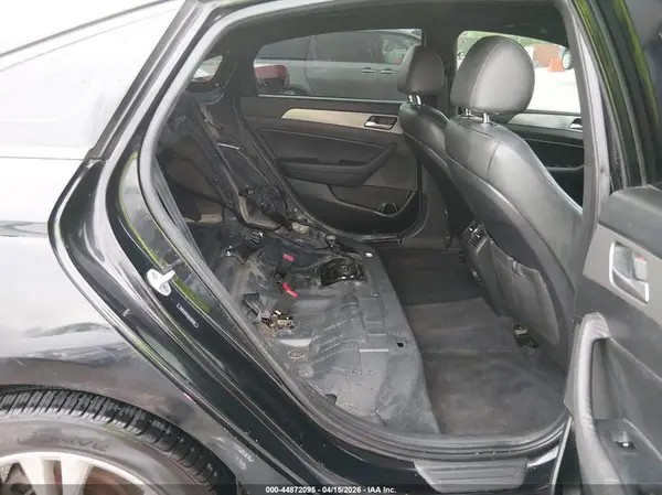 5NPE34AF5KH736140 2019 HYUNDAI SONATA - Image 8