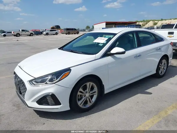 5NPE34AF5KH739961 2019 HYUNDAI SONATA - Image 2