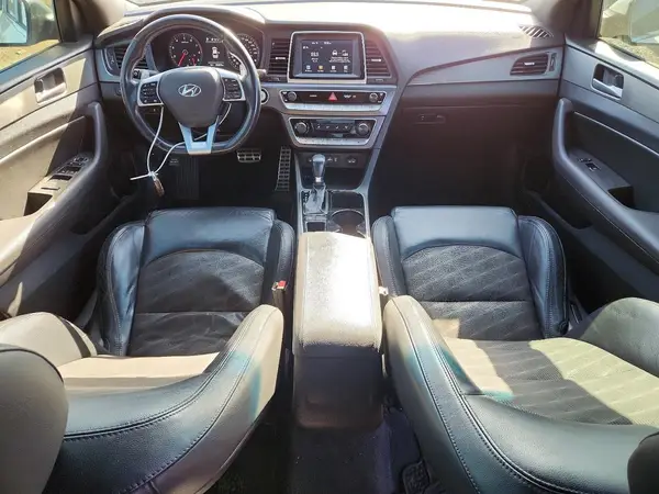 5NPE34AF5KH748255 2019 HYUNDAI SONATA - Image 8