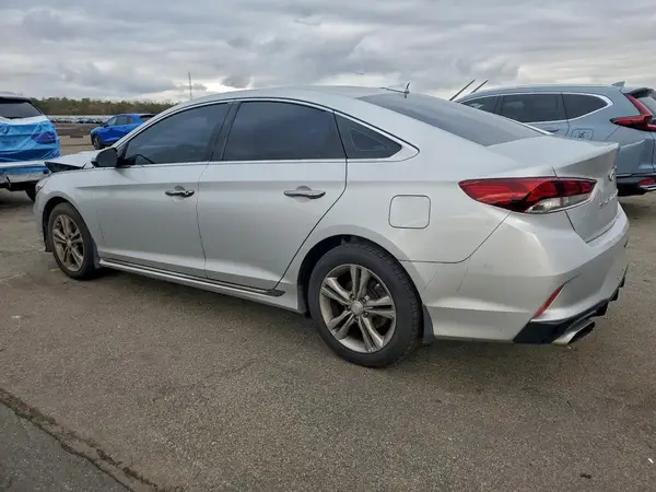 5NPE34AF5KH751799 2019 HYUNDAI SONATA - Image 2