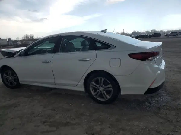 5NPE34AF5KH770983 2019 HYUNDAI SONATA - Image 2