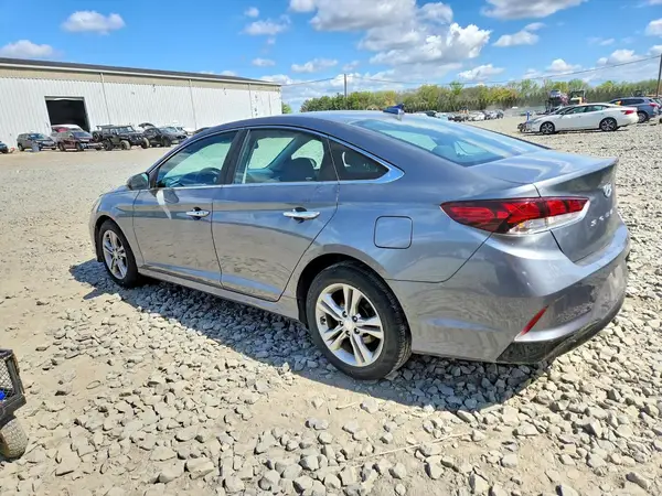 5NPE34AF5KH771079 2019 HYUNDAI SONATA - Image 2