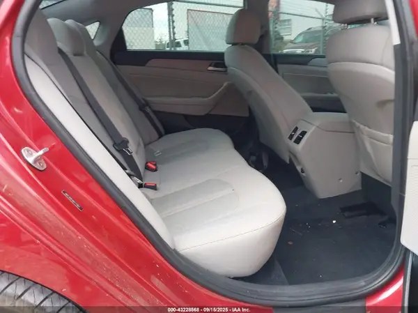 5NPE34AF5KH771857 2019 HYUNDAI SONATA - Image 8