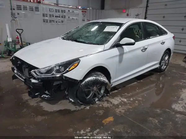 5NPE34AF5KH774824 2019 HYUNDAI SONATA - Image 2