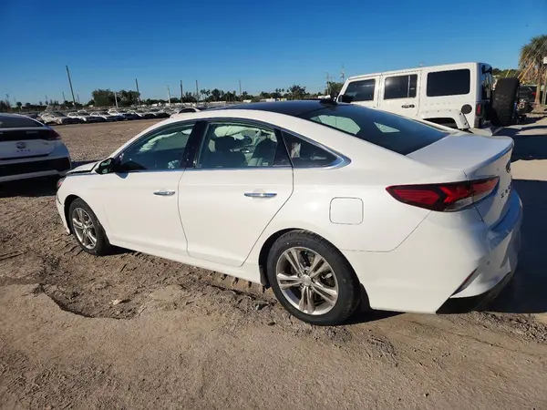 5NPE34AF5KH800693 2019 HYUNDAI SONATA - Image 2