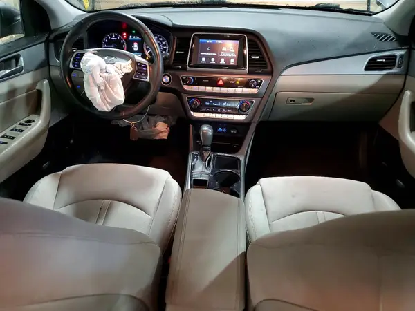 5NPE34AF5KH809863 2019 HYUNDAI SONATA - Image 8