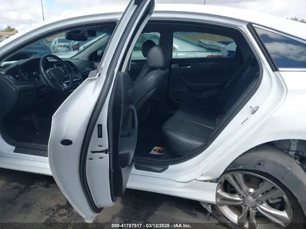 5NPE34AF5KH814027 2019 HYUNDAI SONATA - Image 8