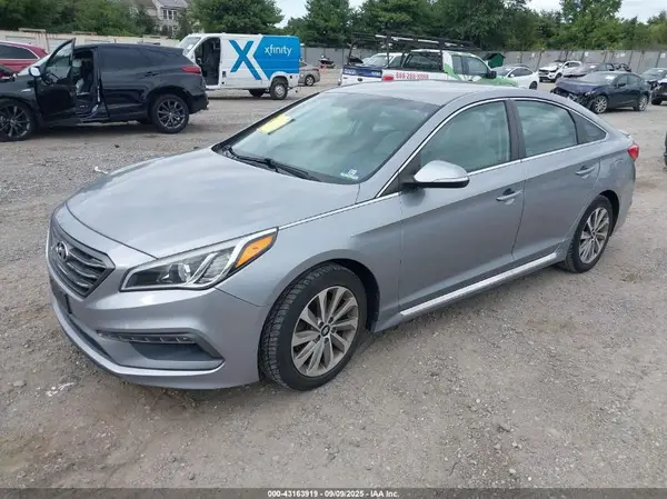 5NPE34AF6GH261301 2016 HYUNDAI SONATA - Image 2